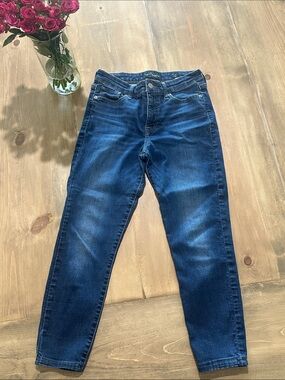 Lucky Brand Indigo Blue Skinny Stretch Crop Jeans
